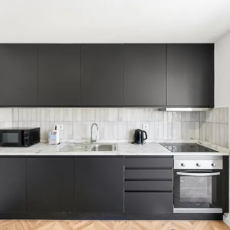 Guestready - Elegant Retreat With Terrace In * Porto