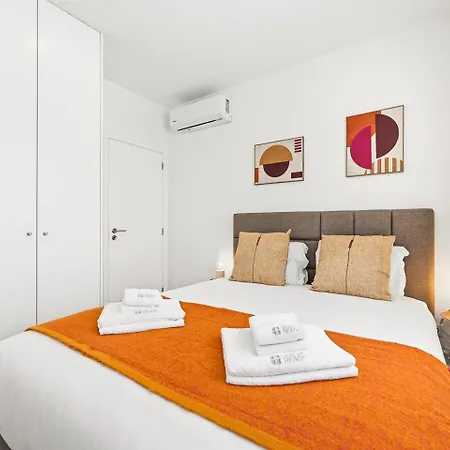 Guestready - Elegant Retreat With Terrace In Appartamento Oporto