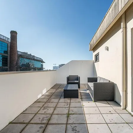 Guestready - Elegant Retreat With Terrace In *