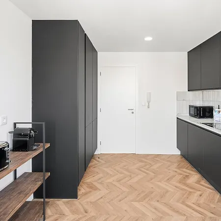アパート Guestready - Elegant Retreat With Terrace In